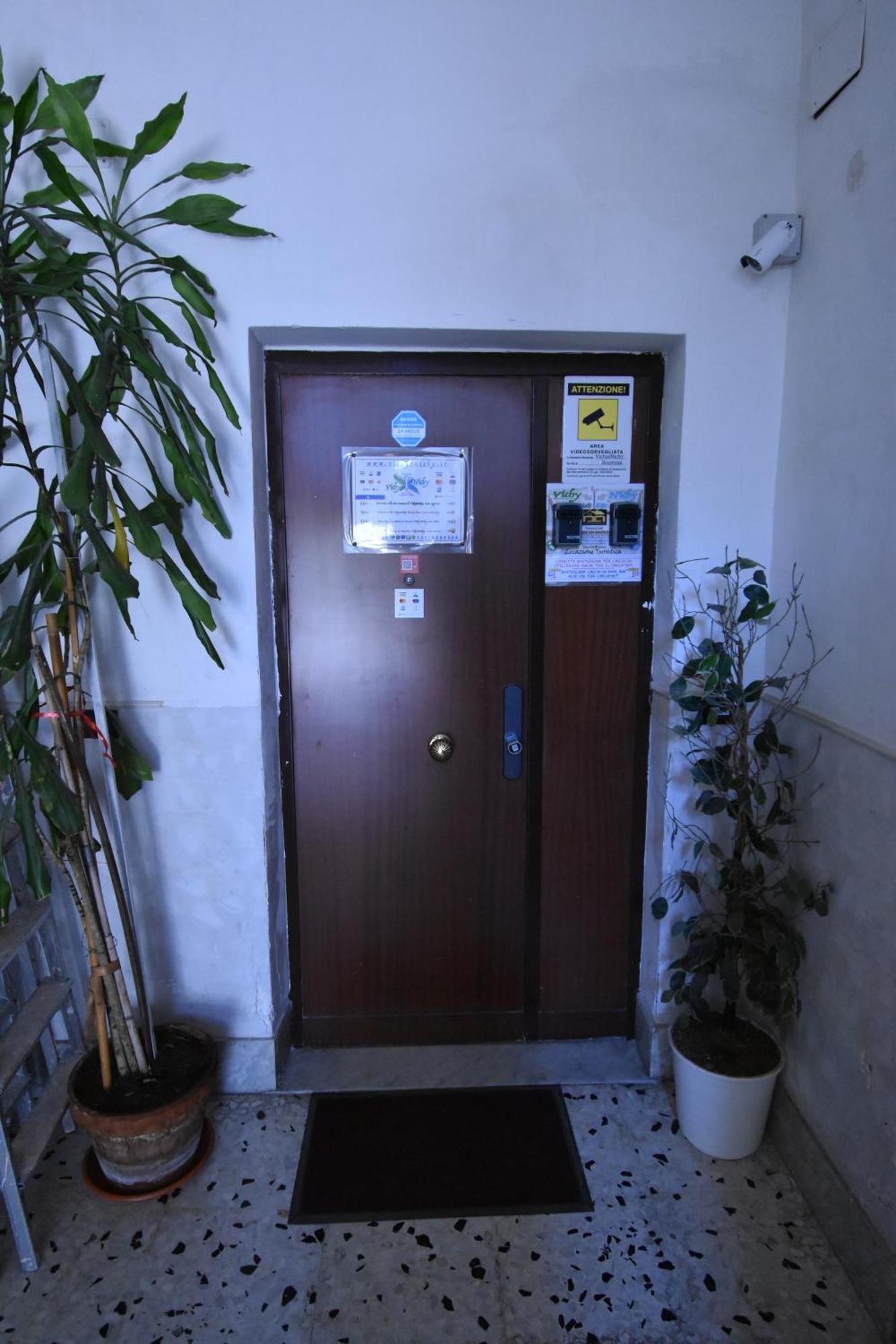Vichyenichy Hotel Morena Екстериор снимка